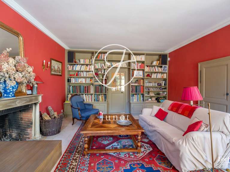 Maison Vézelay - 10 chambres - 554m²