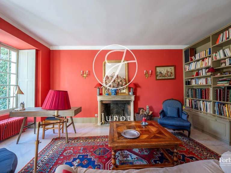 Maison Vézelay - 10 chambres - 554m²