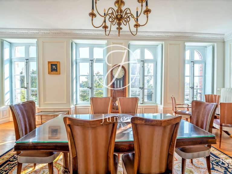 Maison Joigny - 4 chambres - 440m²