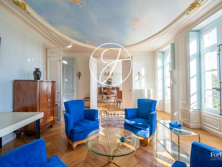 Maison Joigny - 4 chambres - 440m²