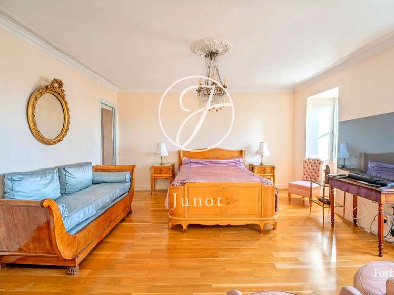 Maison Joigny - 4 chambres - 440m²