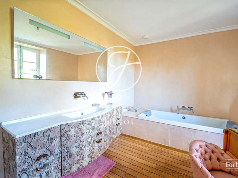 Maison Joigny - 4 chambres - 440m²