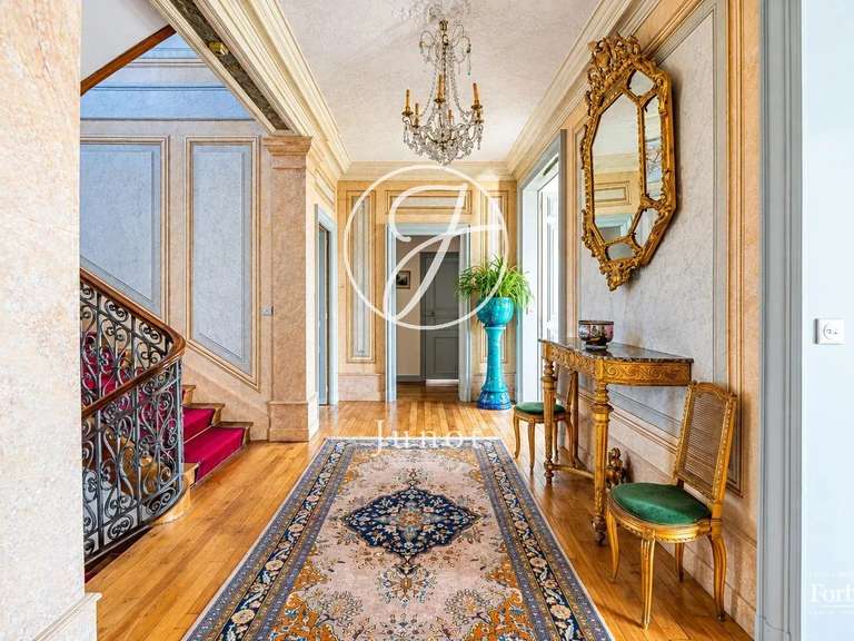 Maison Joigny - 4 chambres - 440m²