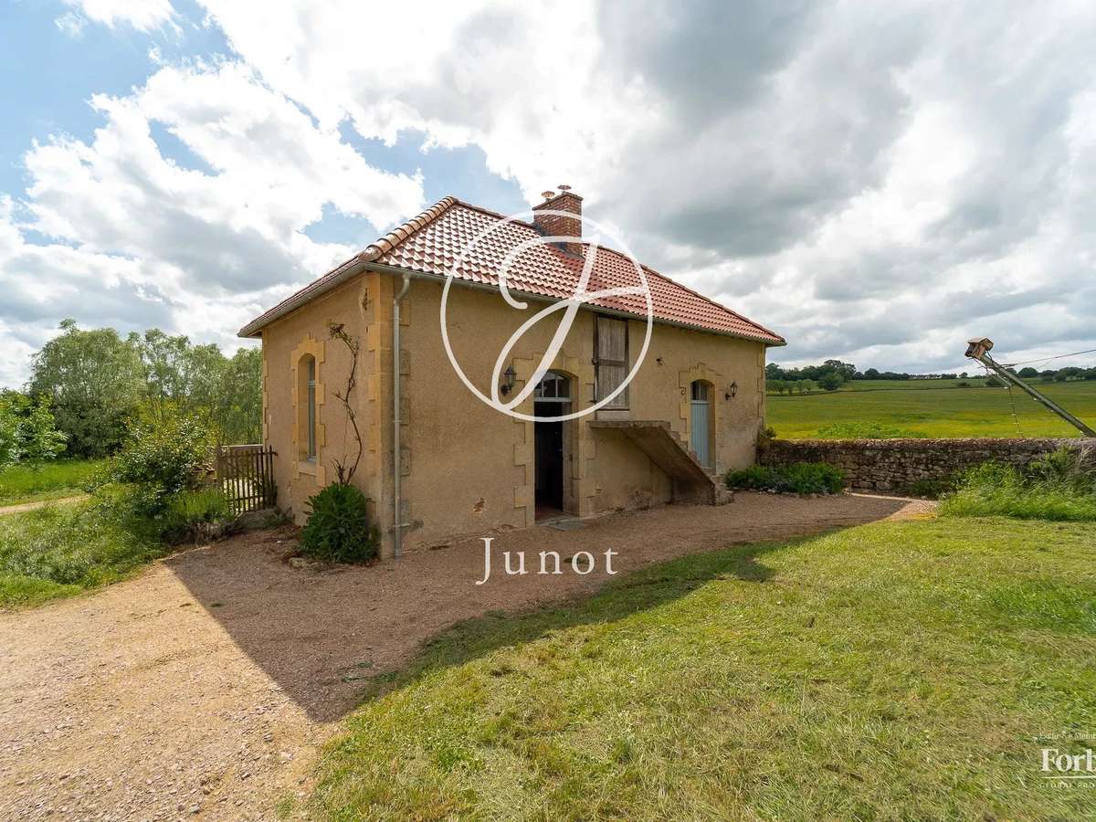 Maison Saint-Saulge