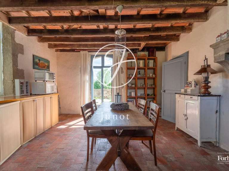 Maison Saint-Saulge - 9 chambres - 410m²