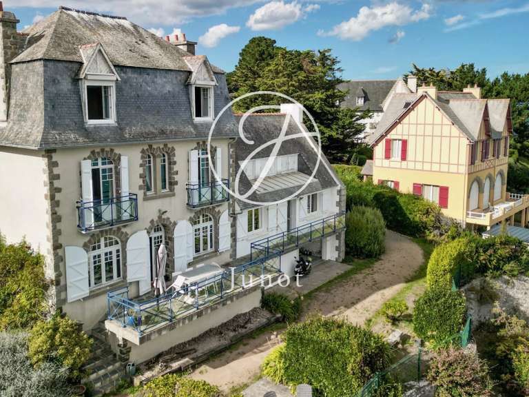 House with Sea view Saint-Quay-Portrieux - 8 bedrooms - 204m²