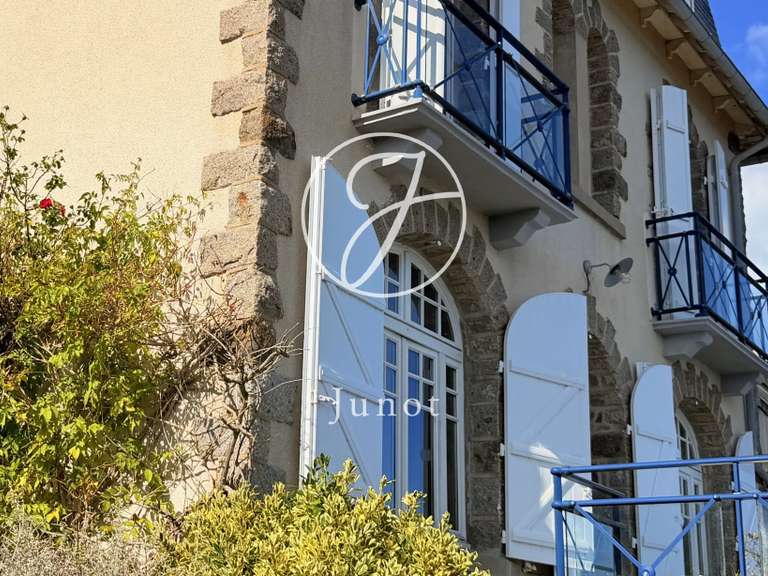 House with Sea view Saint-Quay-Portrieux - 8 bedrooms - 204m²