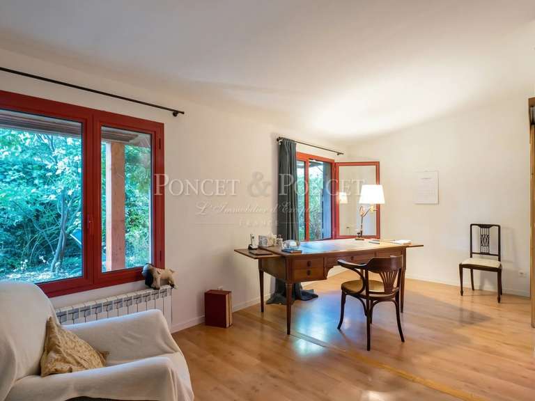 Maison Castelnau-le-Lez - 5 chambres - 221m²