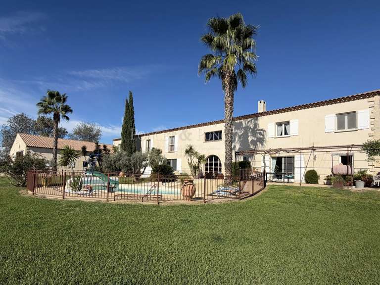 Maison Aigues-Mortes - 5 chambres - 300m²