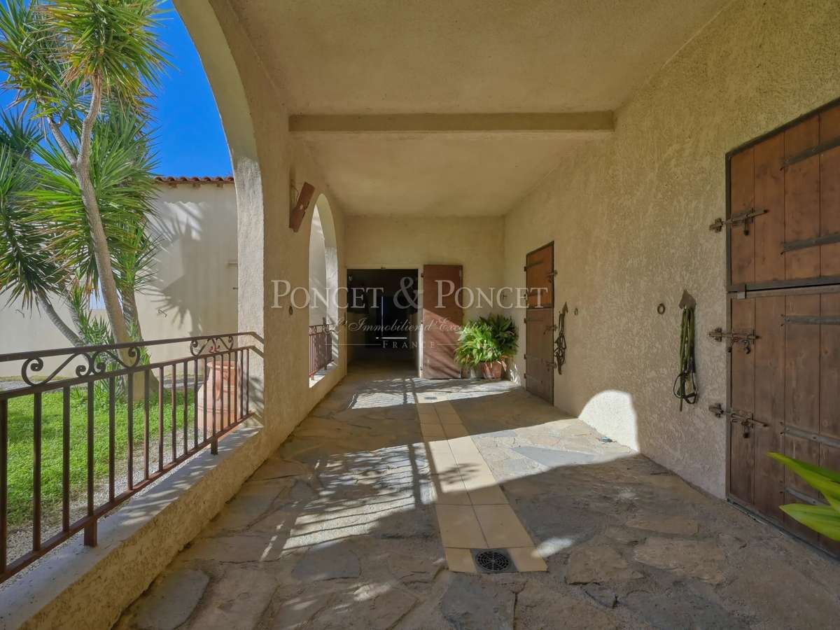 Maison Aigues-Mortes
