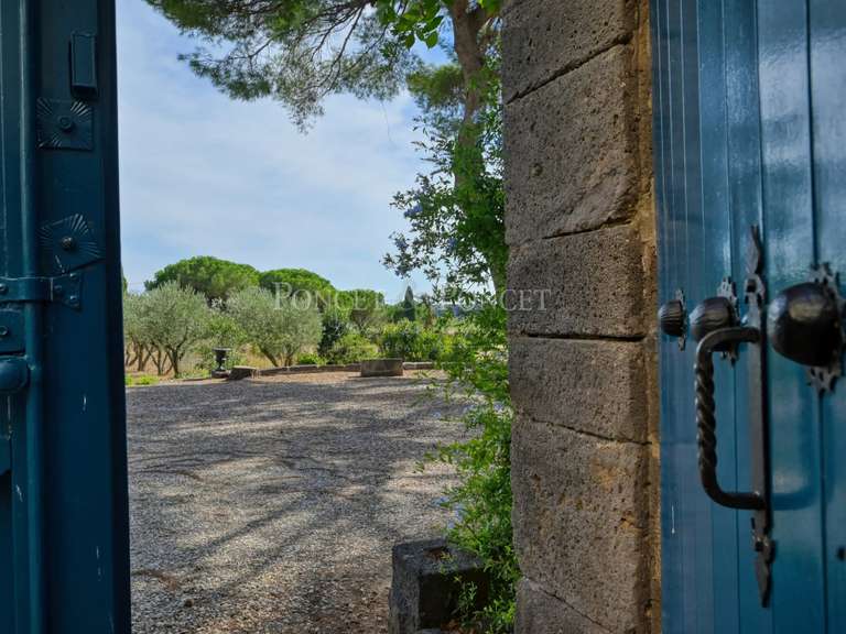 House Agde - 11 bedrooms - 430m²