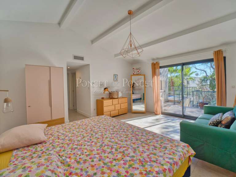 Maison Castelnau-le-Lez - 4 chambres - 201m²