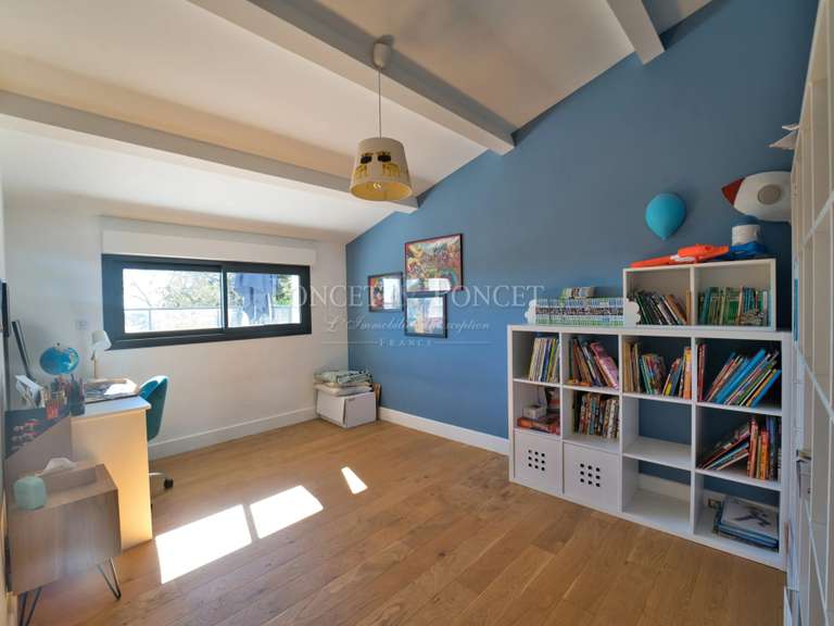 Maison Castelnau-le-Lez - 4 chambres - 201m²