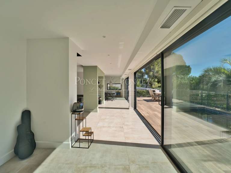Maison Castelnau-le-Lez - 4 chambres - 201m²