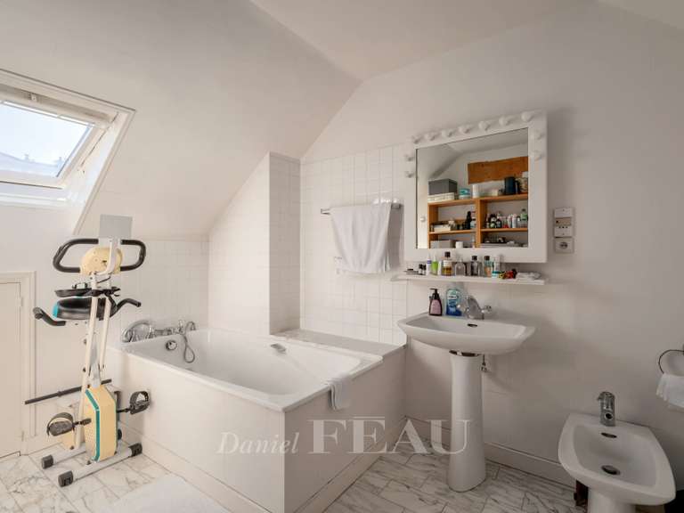 Maison Boulogne-Billancourt - 3 chambres - 163m²