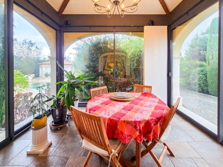 Maison Fréjus - 4 chambres - 223m²