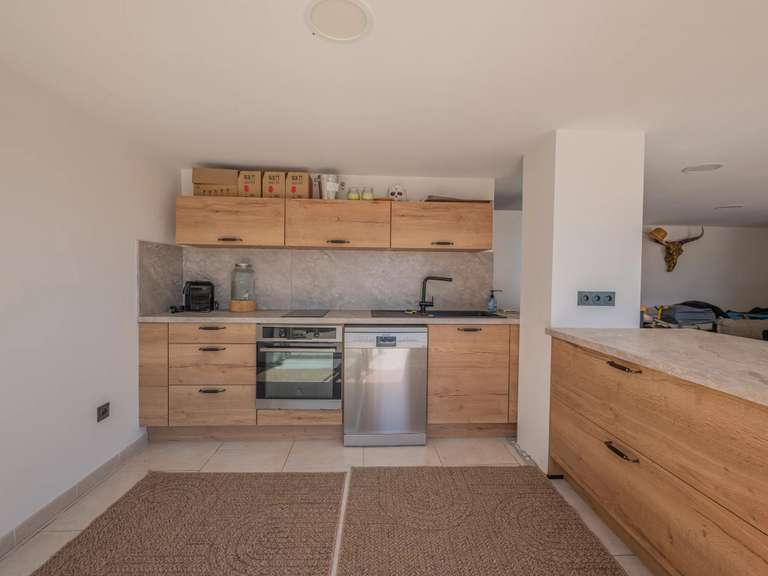 Maison Roquebrune-sur-Argens - 8 chambres - 400m²
