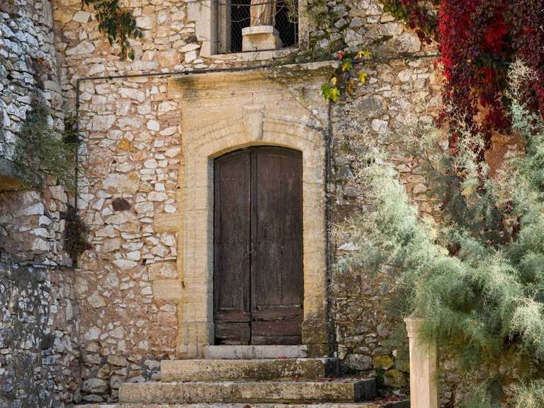 Maison Uzès - 14 chambres - 1029m²