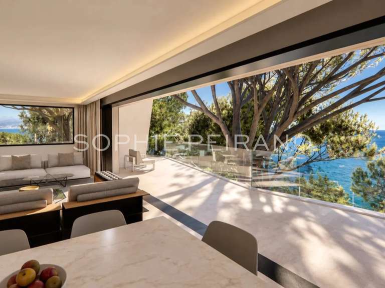 Maison Cap-d-antibes - 4 chambres - 262m²