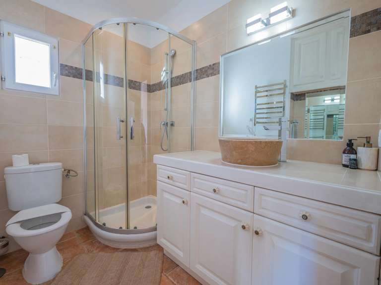 Maison Gassin - 4 chambres - 150m²