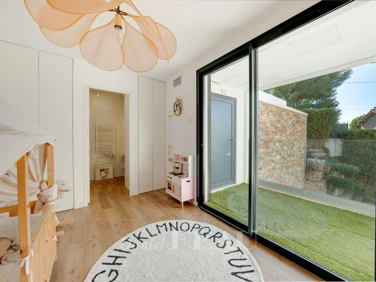 Maison Marseille 7e - 4 chambres - 209m²