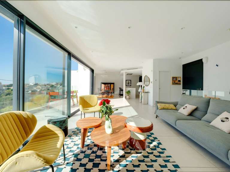 Maison Marseille 7e - 4 chambres - 209m²