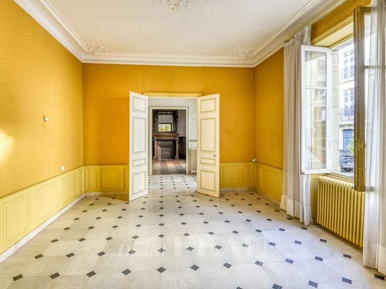 Maison Nantes Centre Ville - 6 chambres - 290m²