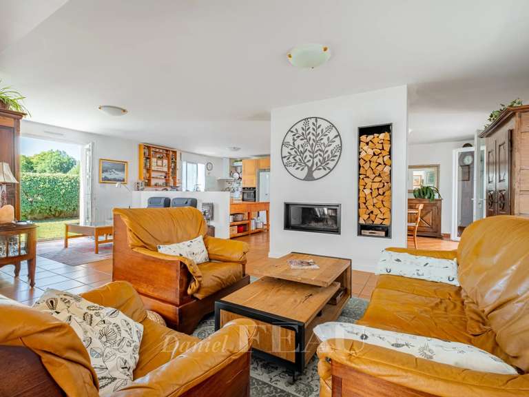 House Pornic - 5 bedrooms - 240m²