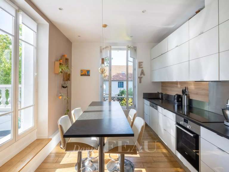 Maison Chatou - 7 chambres - 250m²