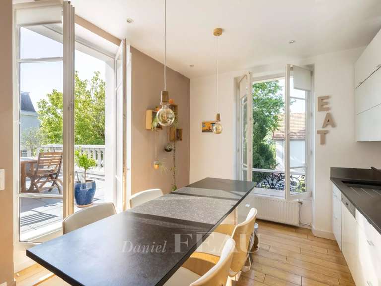 Maison Chatou - 7 chambres - 250m²