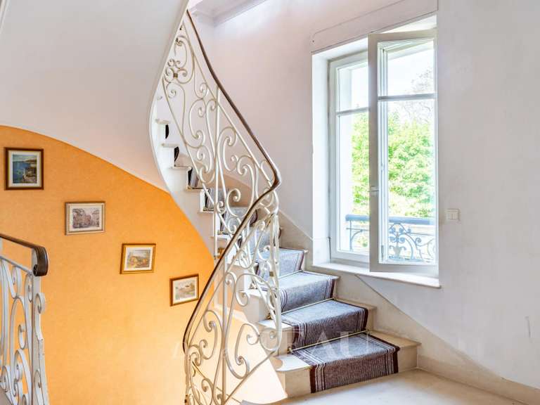 Maison Le Vésinet - 1 chambre - 680m²