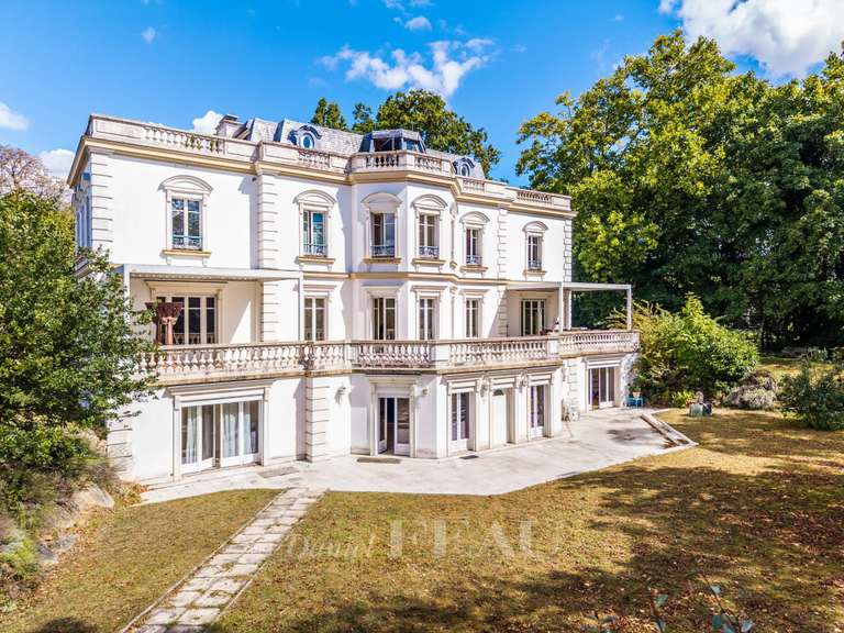 Maison Le Vésinet - 1 chambre - 680m²