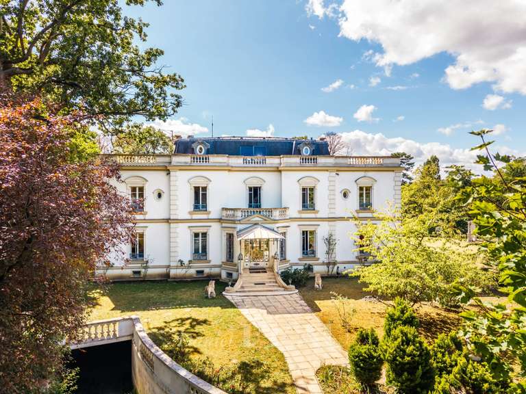 Maison Le Vésinet - 1 chambre - 680m²