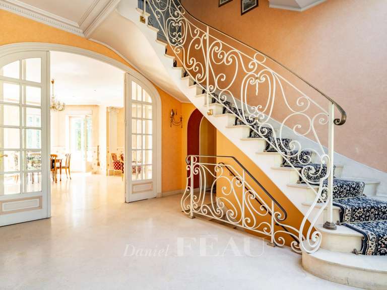 Maison Le Vésinet - 1 chambre - 680m²