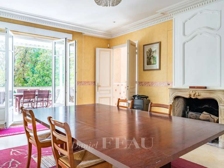 Maison Le Vésinet - 1 chambre - 680m²