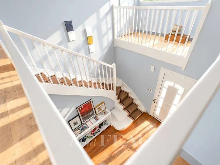 Maison Orgeval - 5 chambres - 195m²