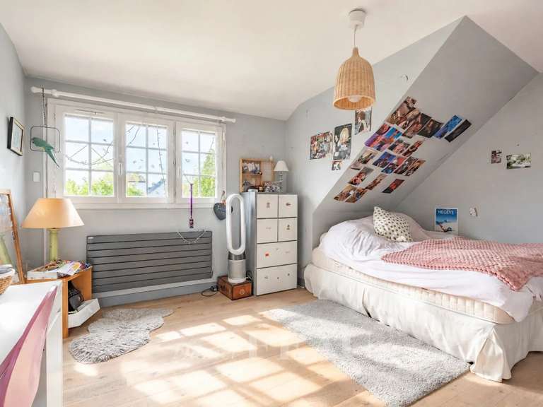Maison Orgeval - 5 chambres - 195m²