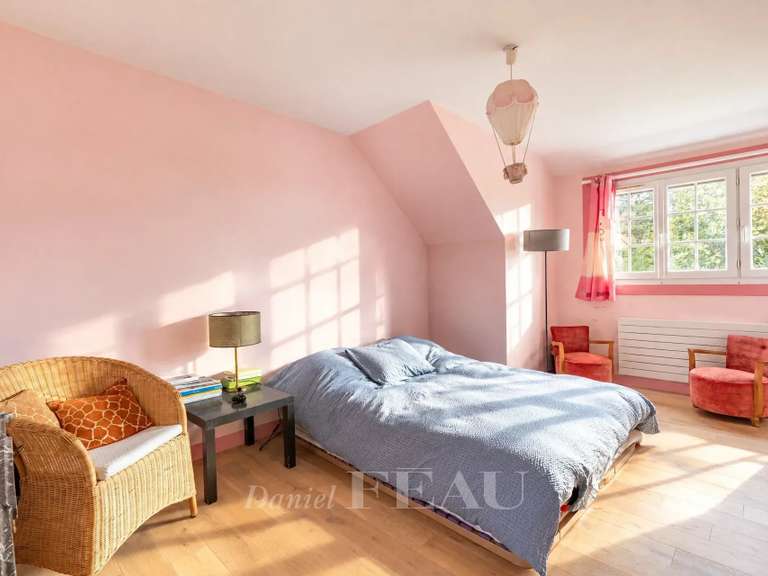 Maison Orgeval - 5 chambres - 195m²