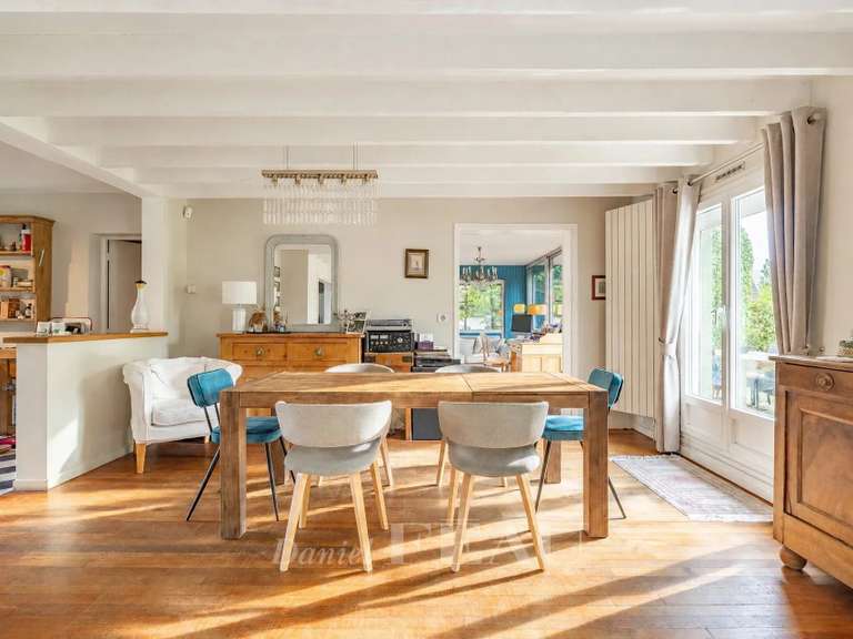 Maison Orgeval - 5 chambres - 195m²