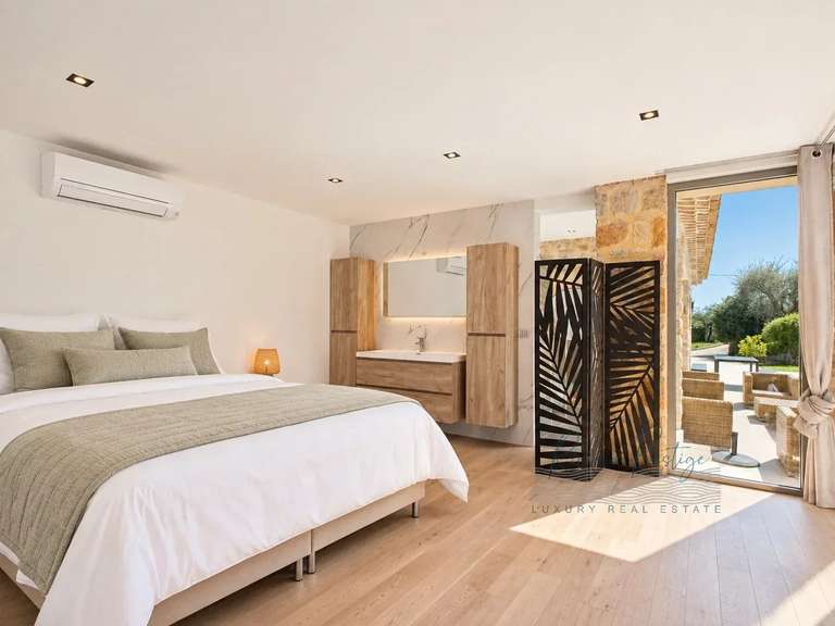 Maison Valbonne - 5 chambres - 323m²