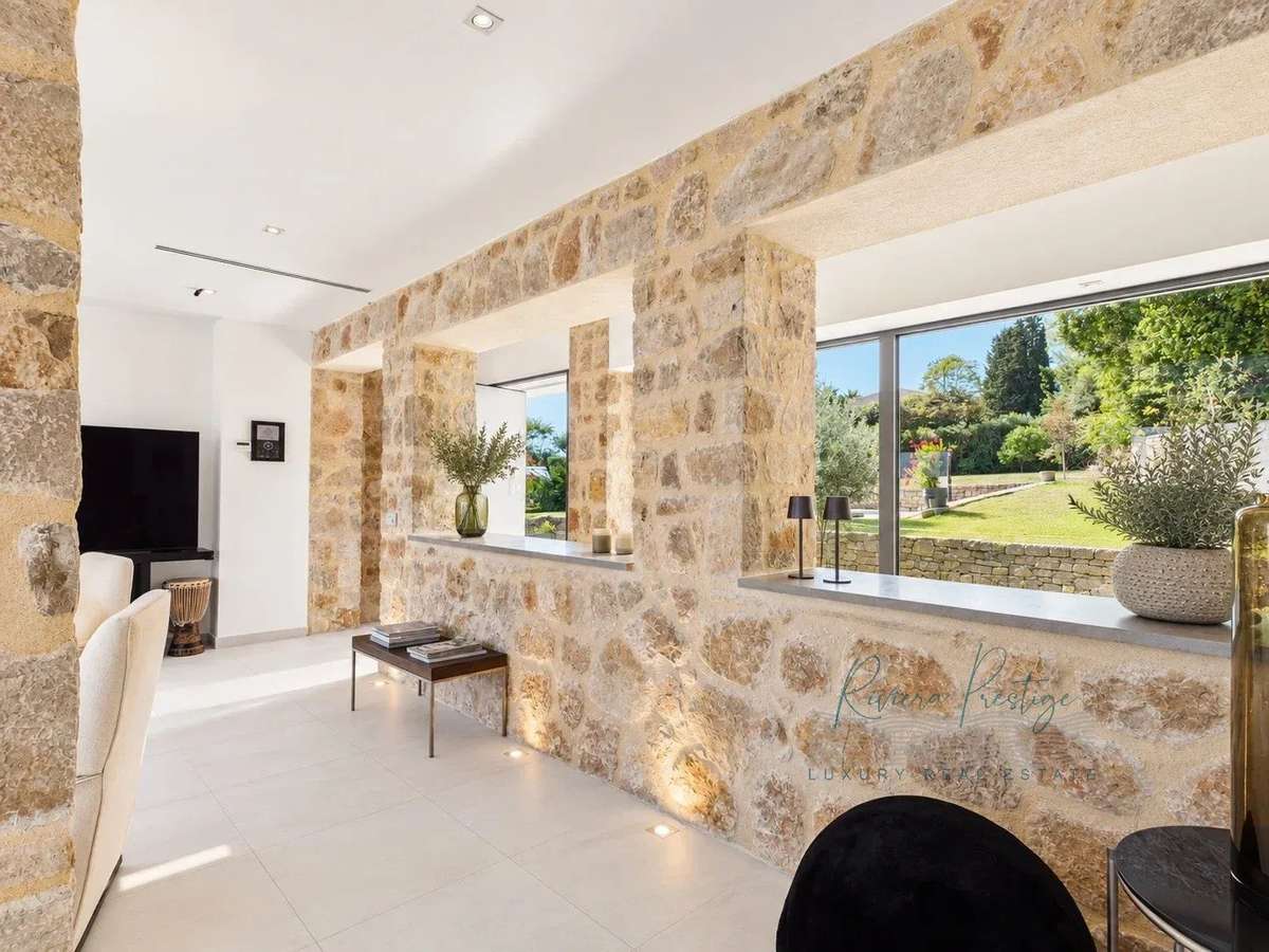 House Valbonne