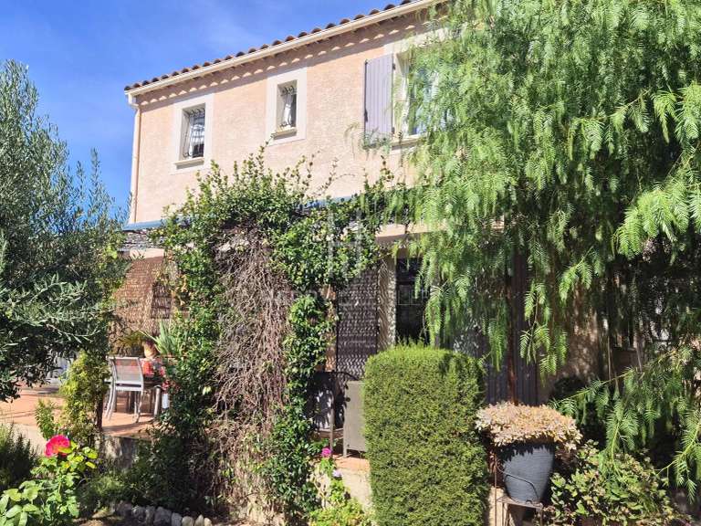 Maison Saint-Rémy-de-Provence - 4 chambres - 140m²