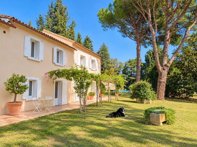 Maison Barbentane - 5 chambres - 291m²