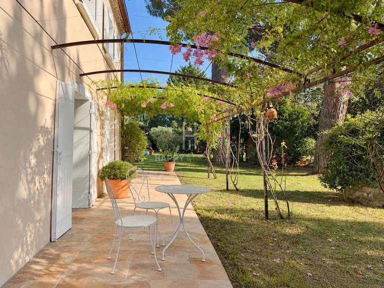 Maison Barbentane - 5 chambres - 291m²