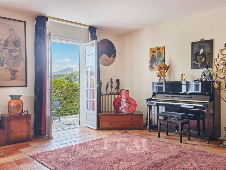 Maison Aix-en-Provence - 6 chambres - 295m²