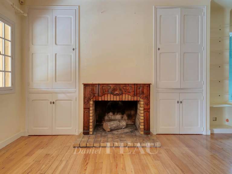 Maison Venelles - 4 chambres - 470m²