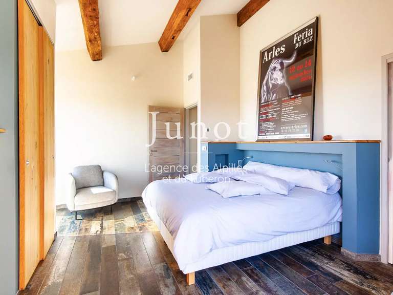 Maison Aureille - 5 chambres - 260m²