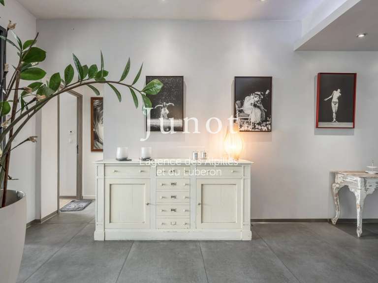Maison Rochefort-du-Gard - 3 chambres - 161m²