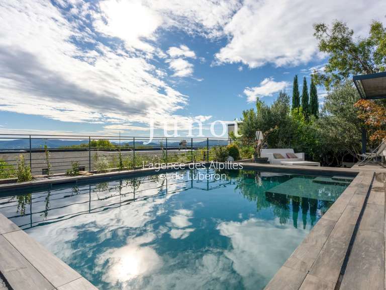 Maison Rochefort-du-Gard - 3 chambres - 161m²