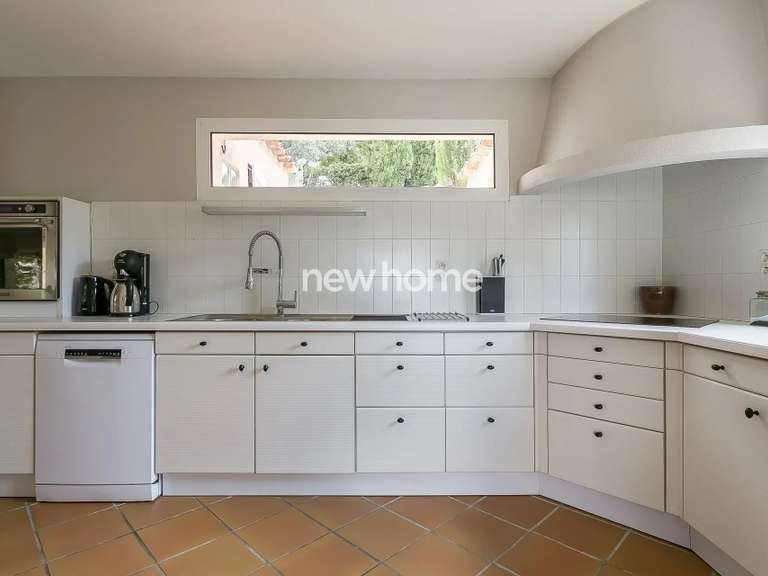 Maison Seillans - 5 chambres - 192m²